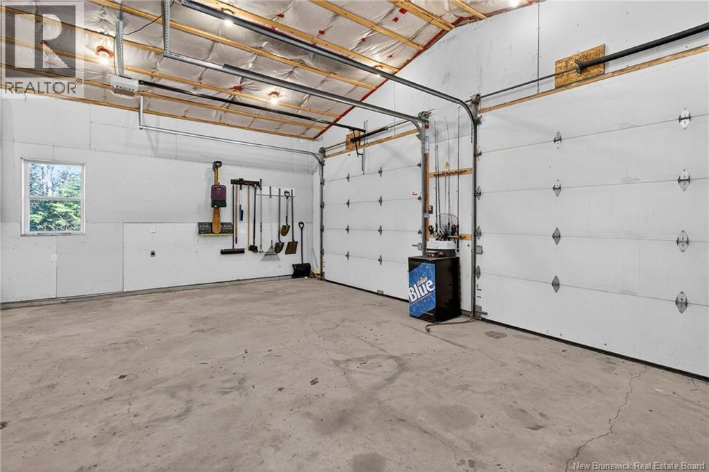 74 BELLEFIELD ROAD - 34