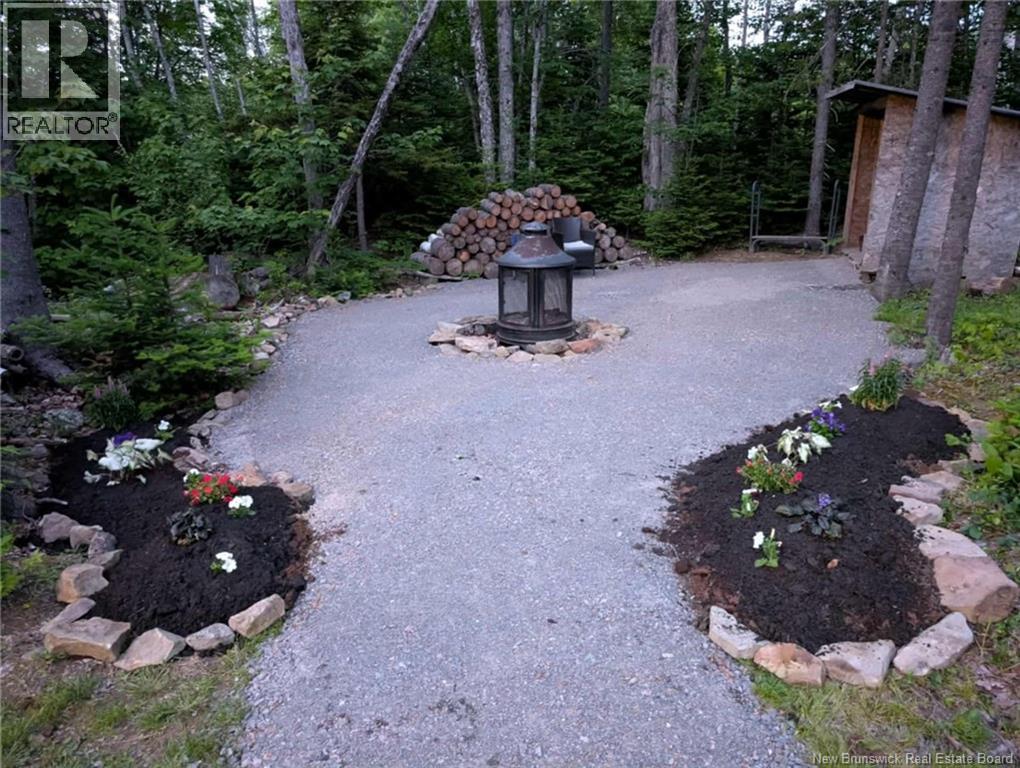 74 BELLEFIELD ROAD - 39