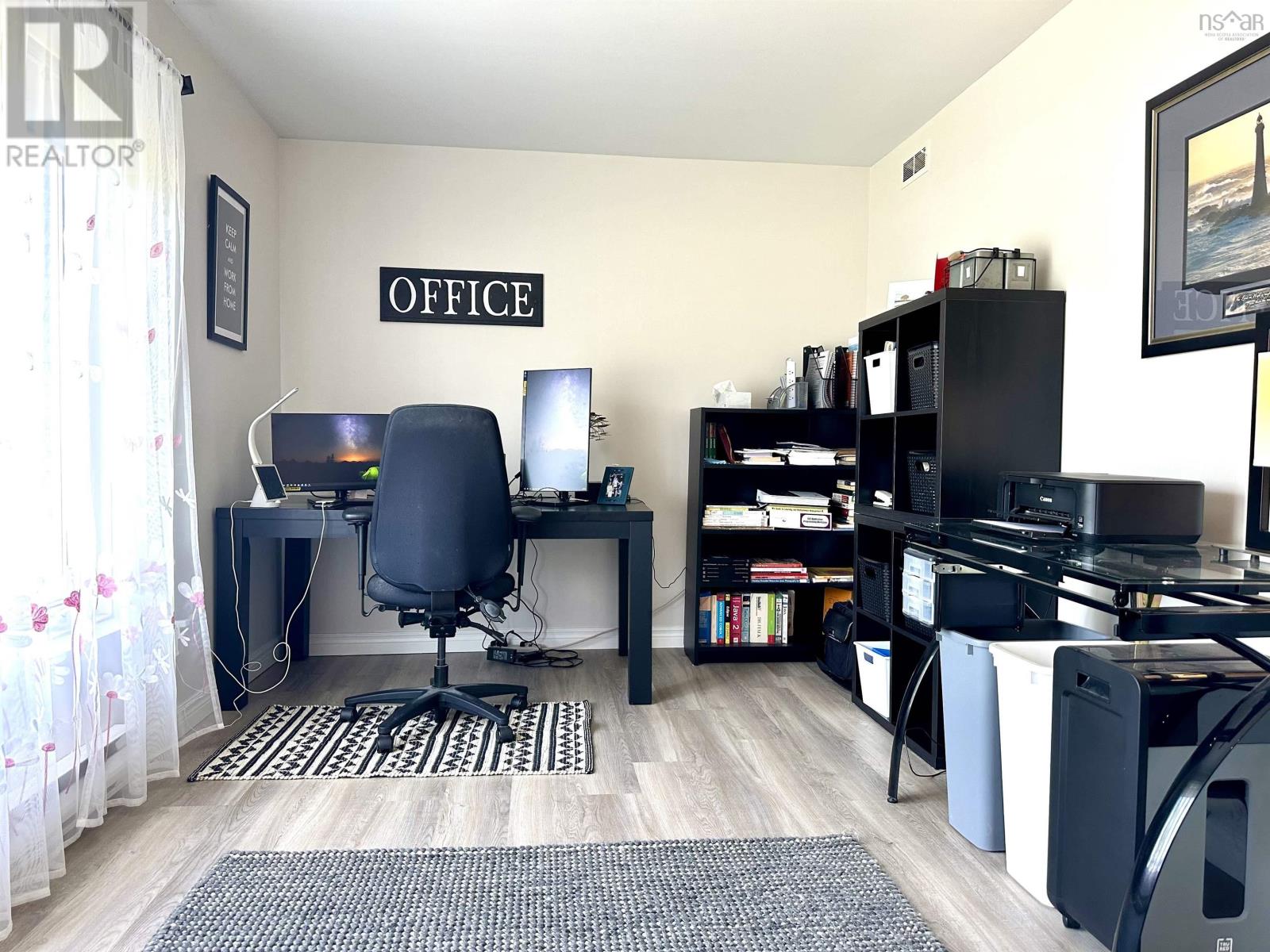 379 York Street - 30