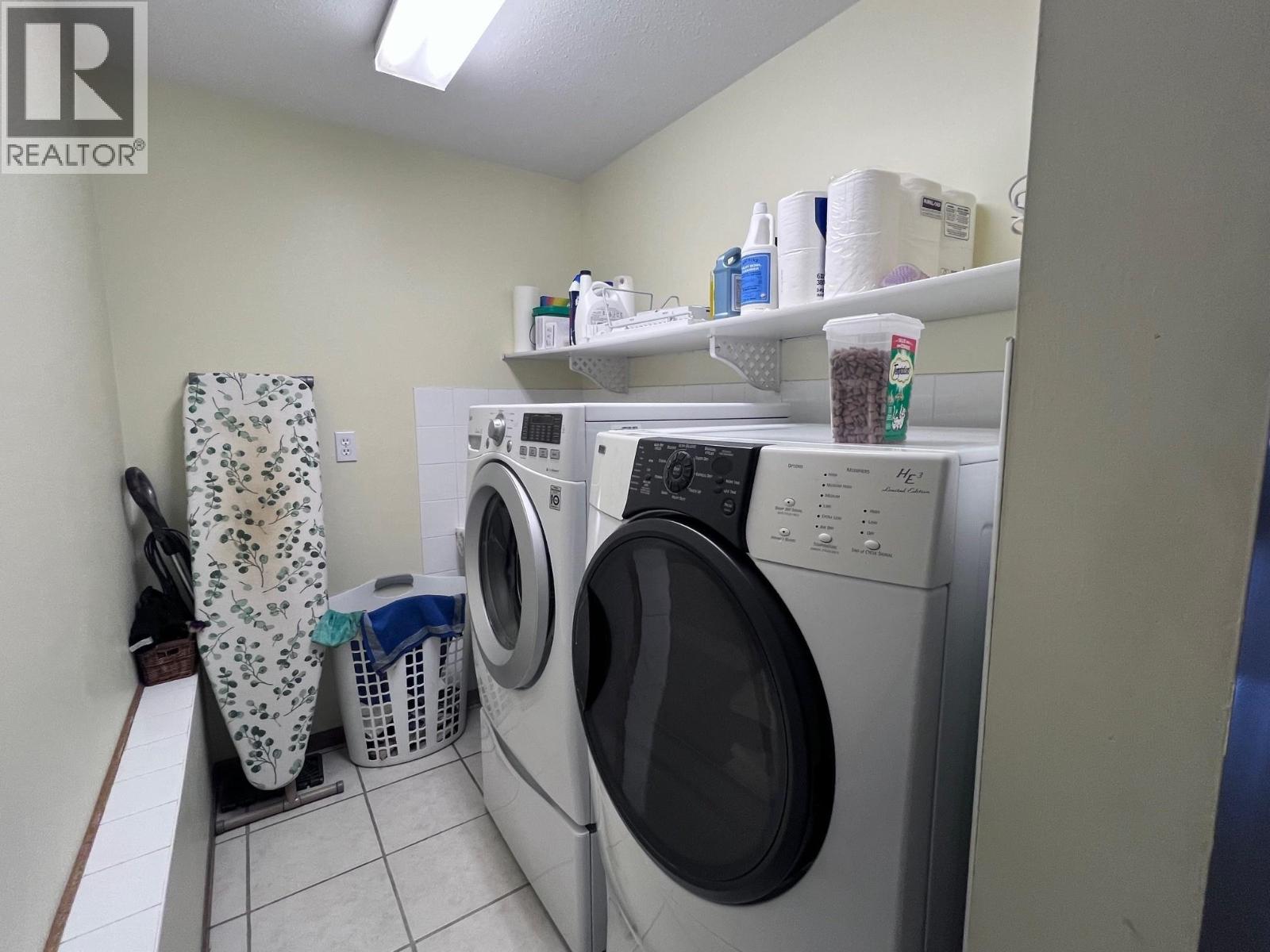 9312 BLUFF Road, Telkwa