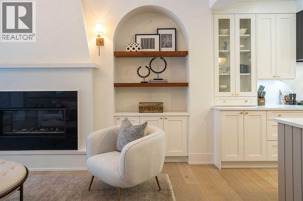 Single Family House Bungalow for Sale in  Lacombe Way SW Lakeview Calgary 