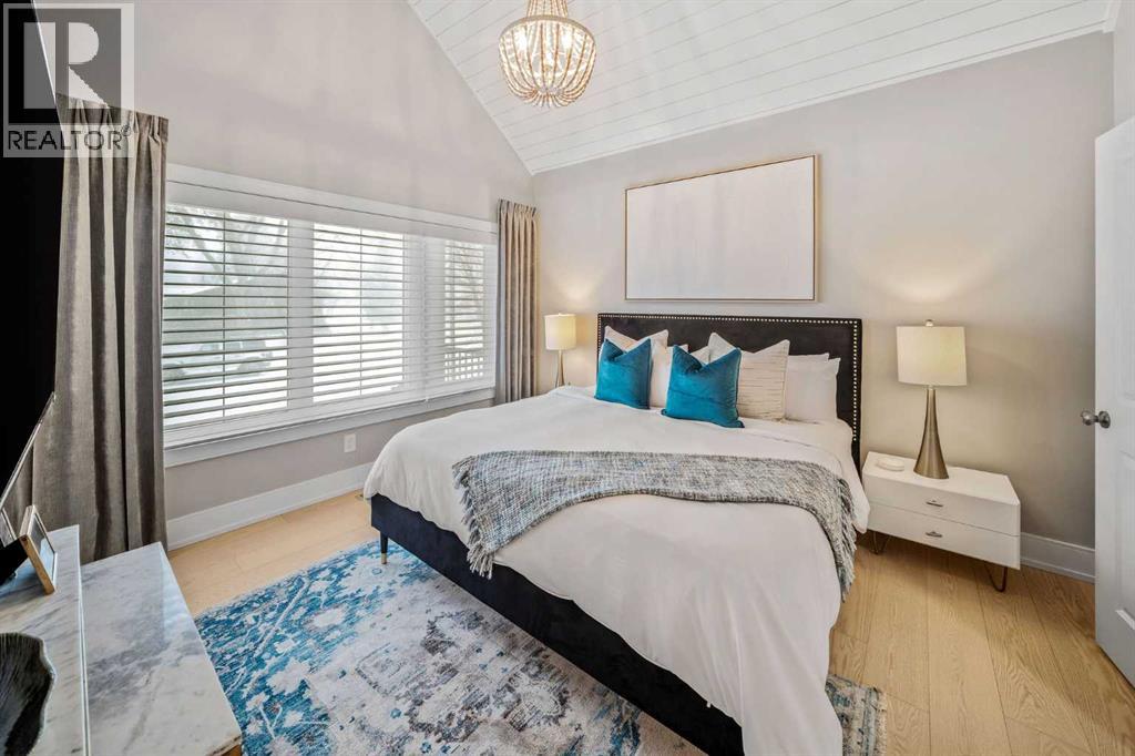 Single Family House Bungalow for Sale in  Lacombe Way SW Lakeview Calgary 