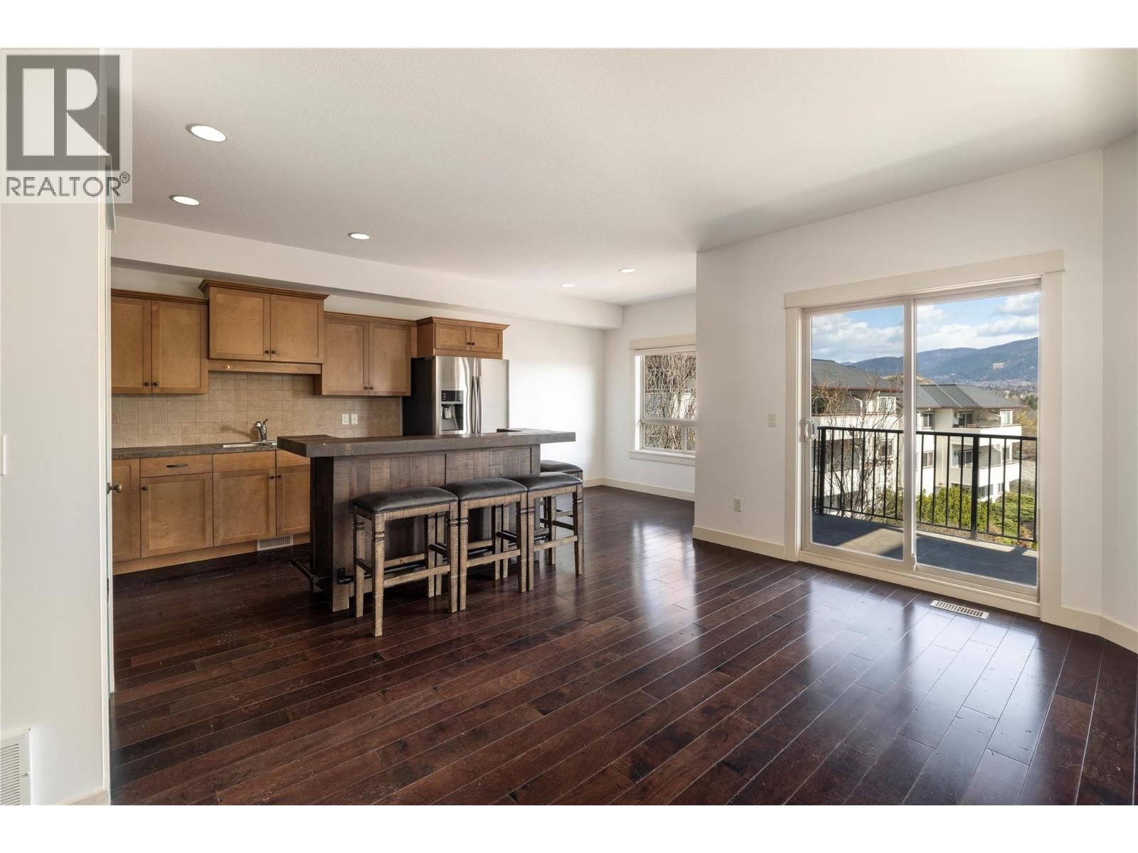 4900 Heritage Drive Unit# 701, Vernon