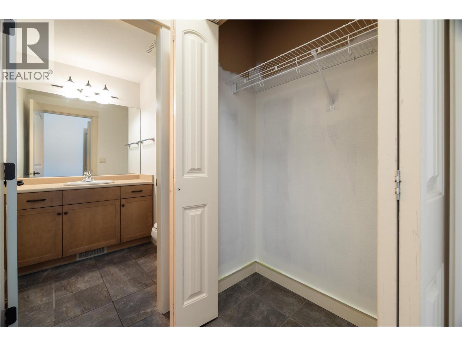 4900 Heritage Drive Unit# 701, Vernon