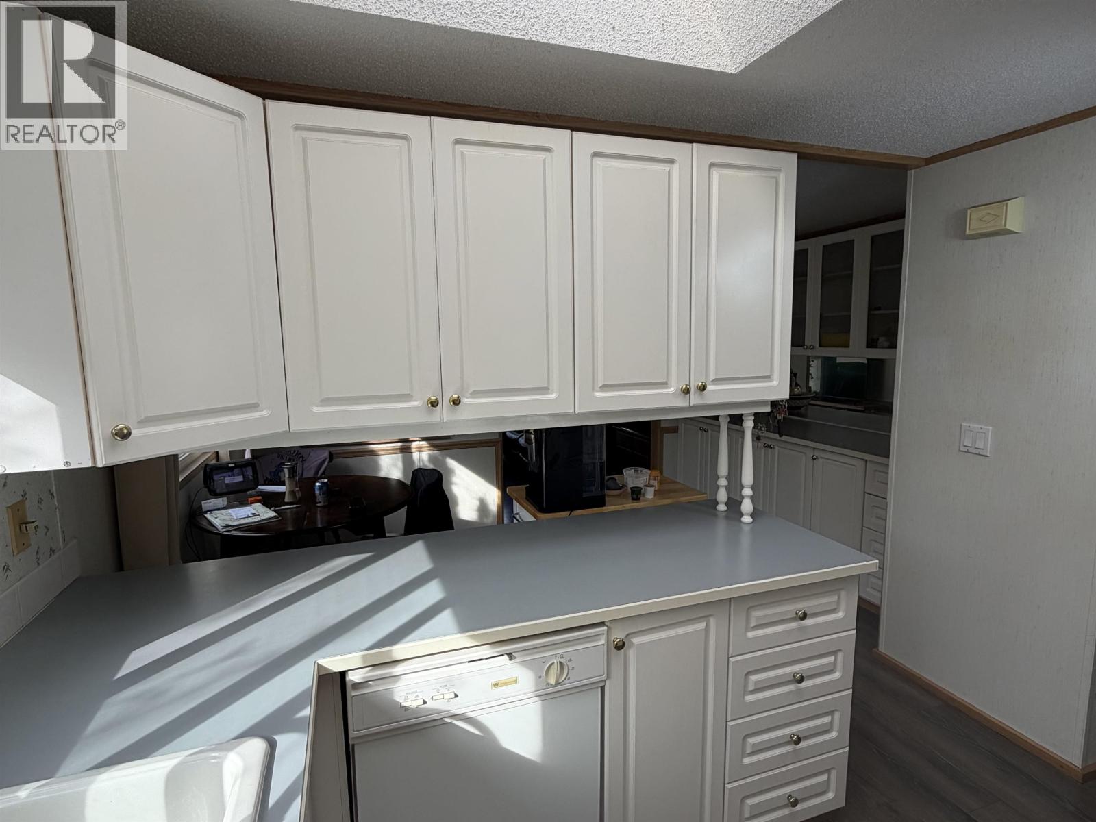 28 5575 MASON ROAD, Sechelt