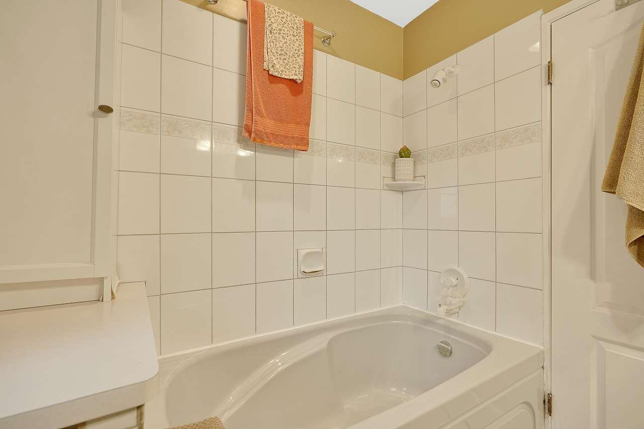 9511 DAWSON Crescent, Delta