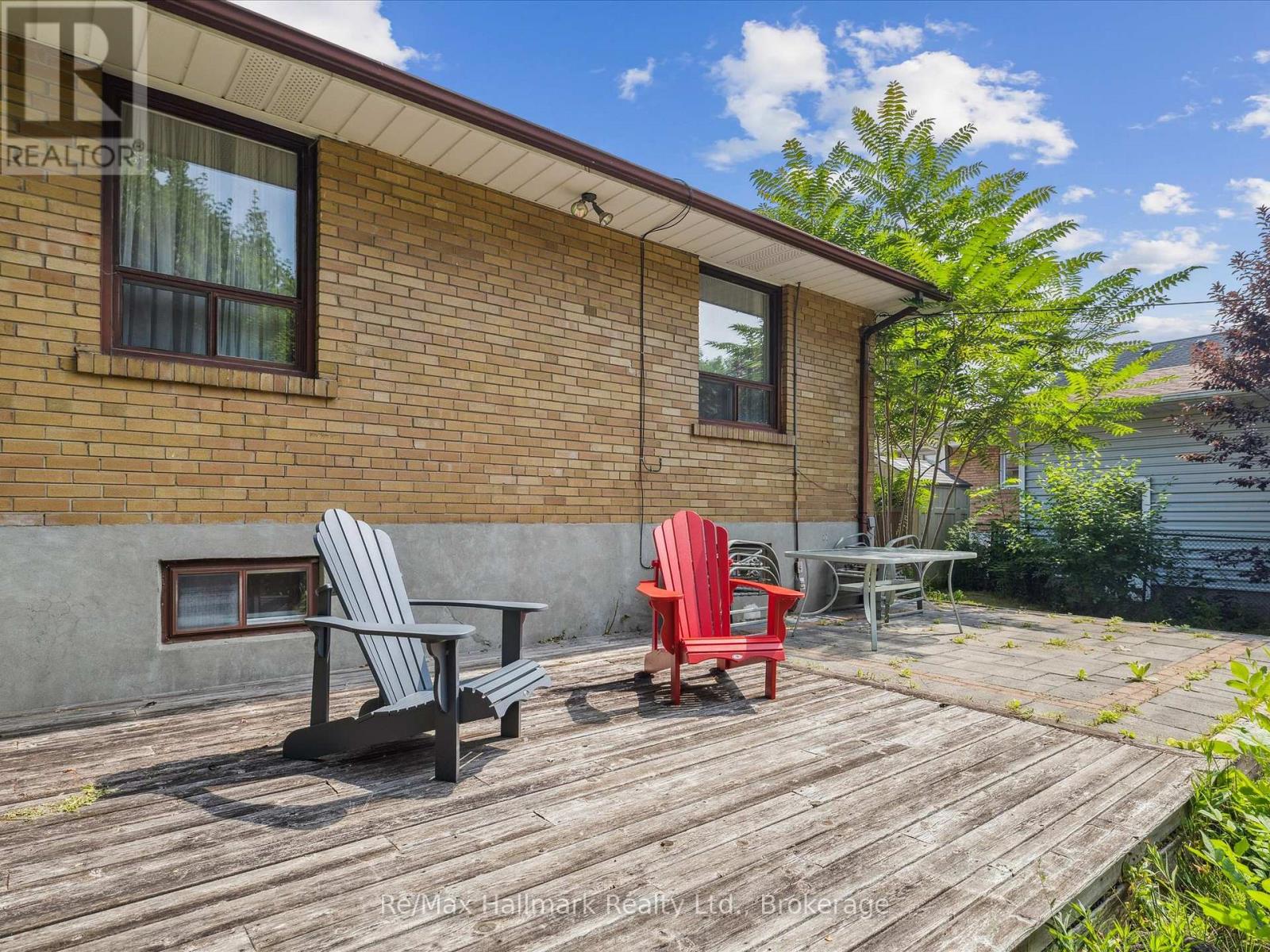 300 BURTON ROAD - 32
