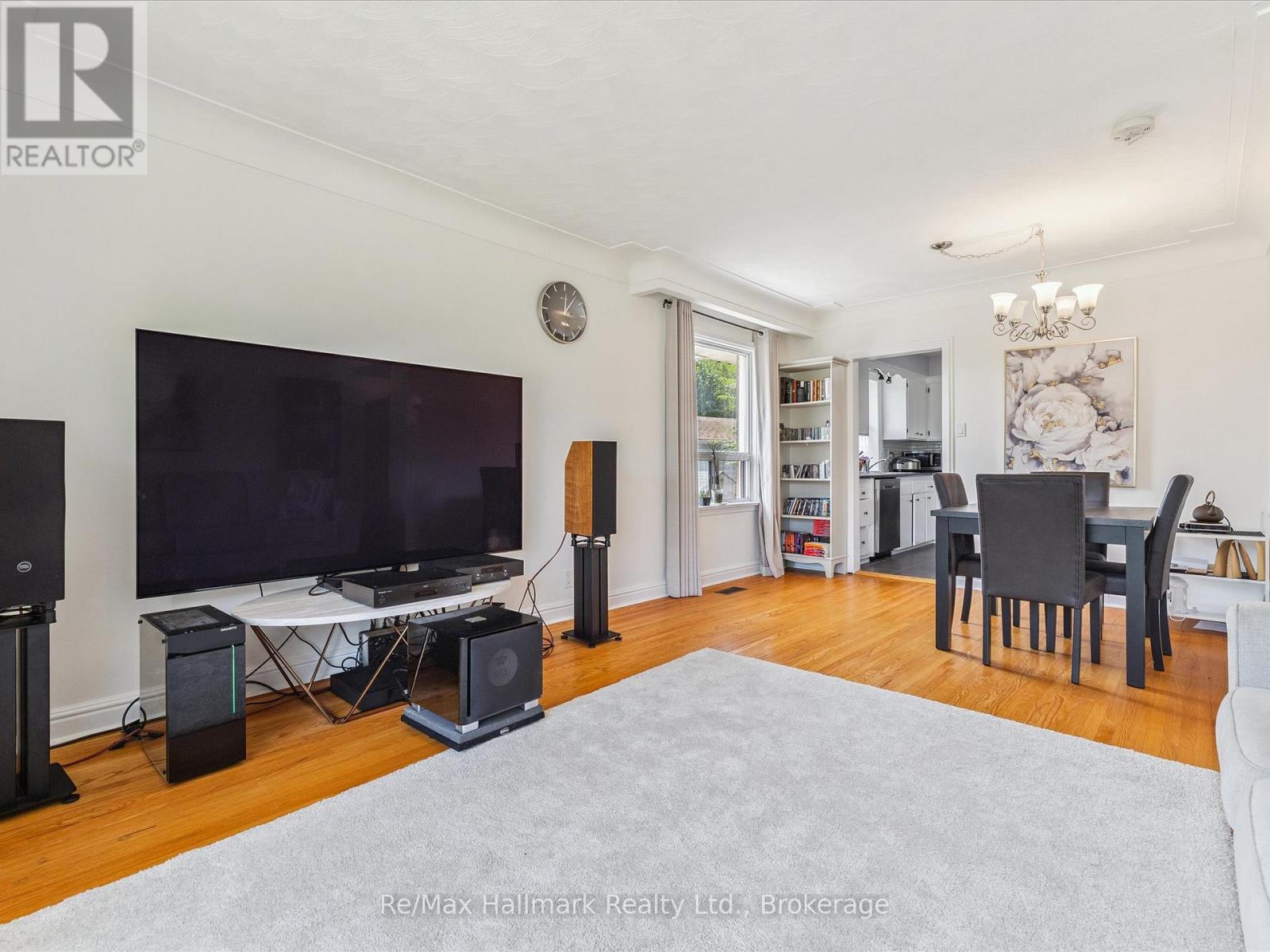 300 BURTON ROAD - 7