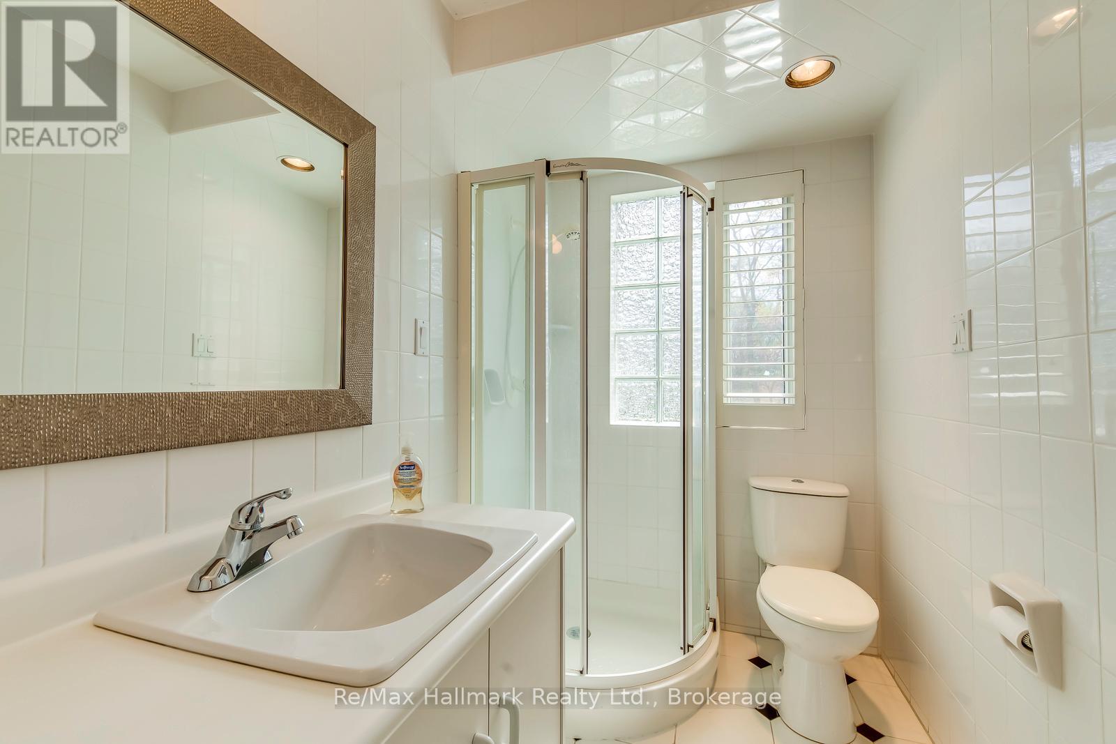 494 CHARTWELL ROAD - 29
