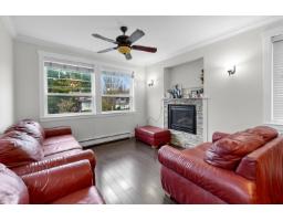 14906 92 Avenue, Surrey, BC V3R1C1 Photo 12