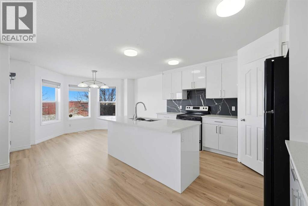 165 SADDLECREST WAY NE - 9