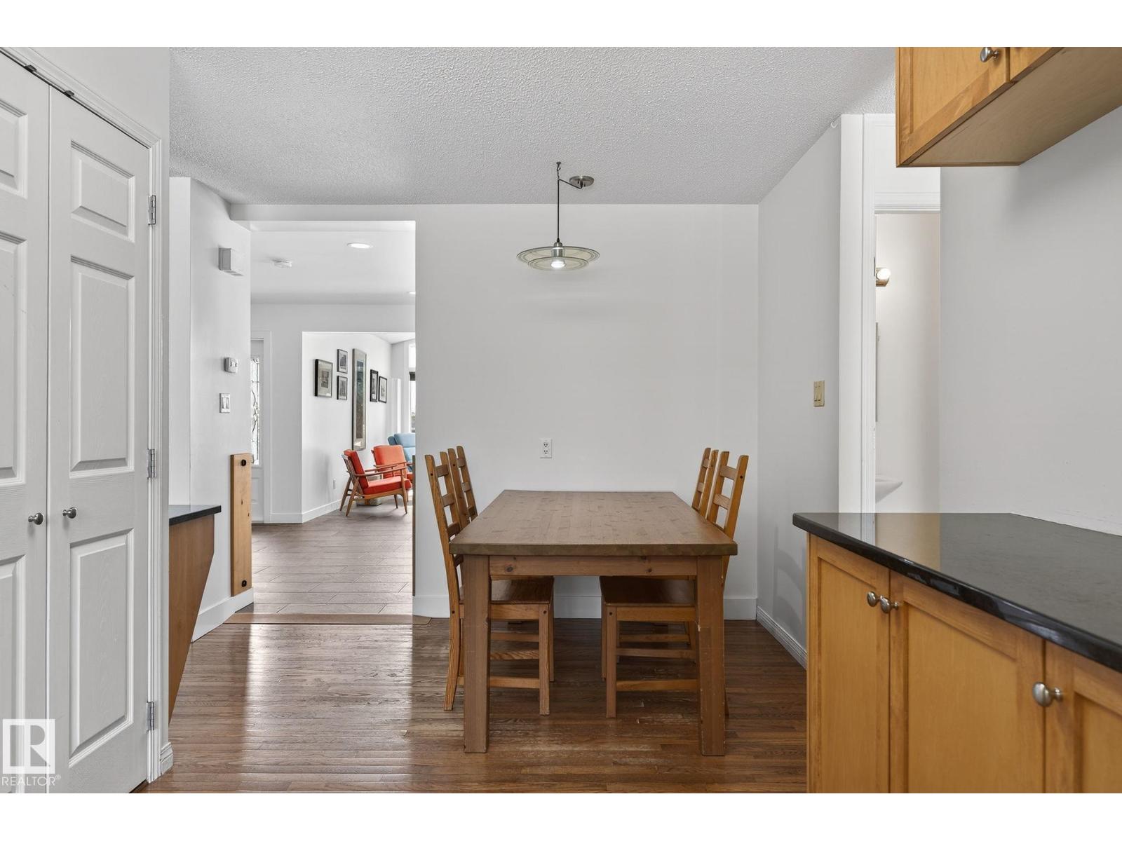 15404 RIO TERRACE DR NW, Edmonton