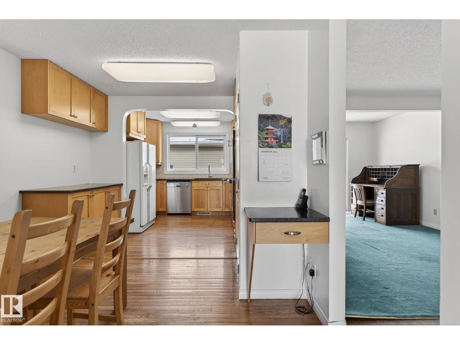 15404 RIO TERRACE DR NW, Edmonton