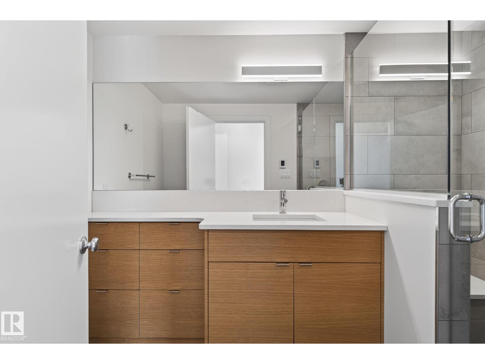 15404 RIO TERRACE DR NW, Edmonton