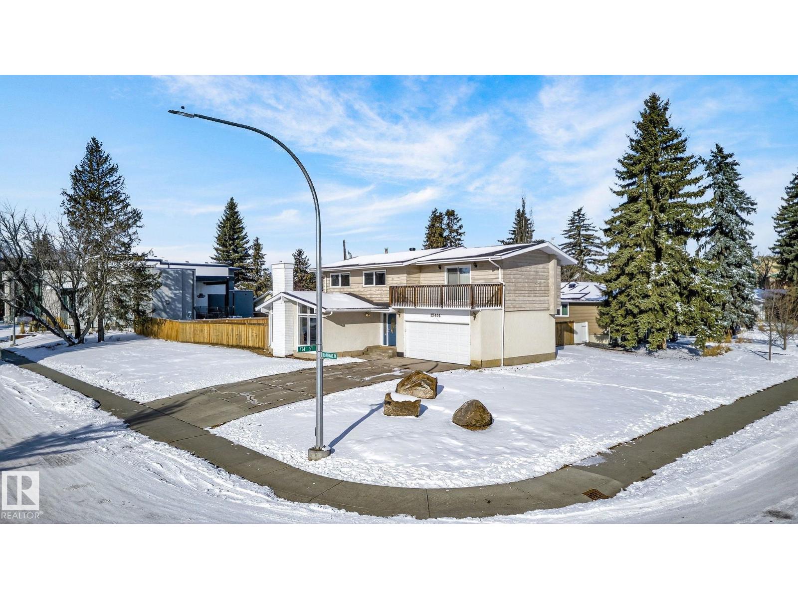 15404 RIO TERRACE DR NW, Edmonton