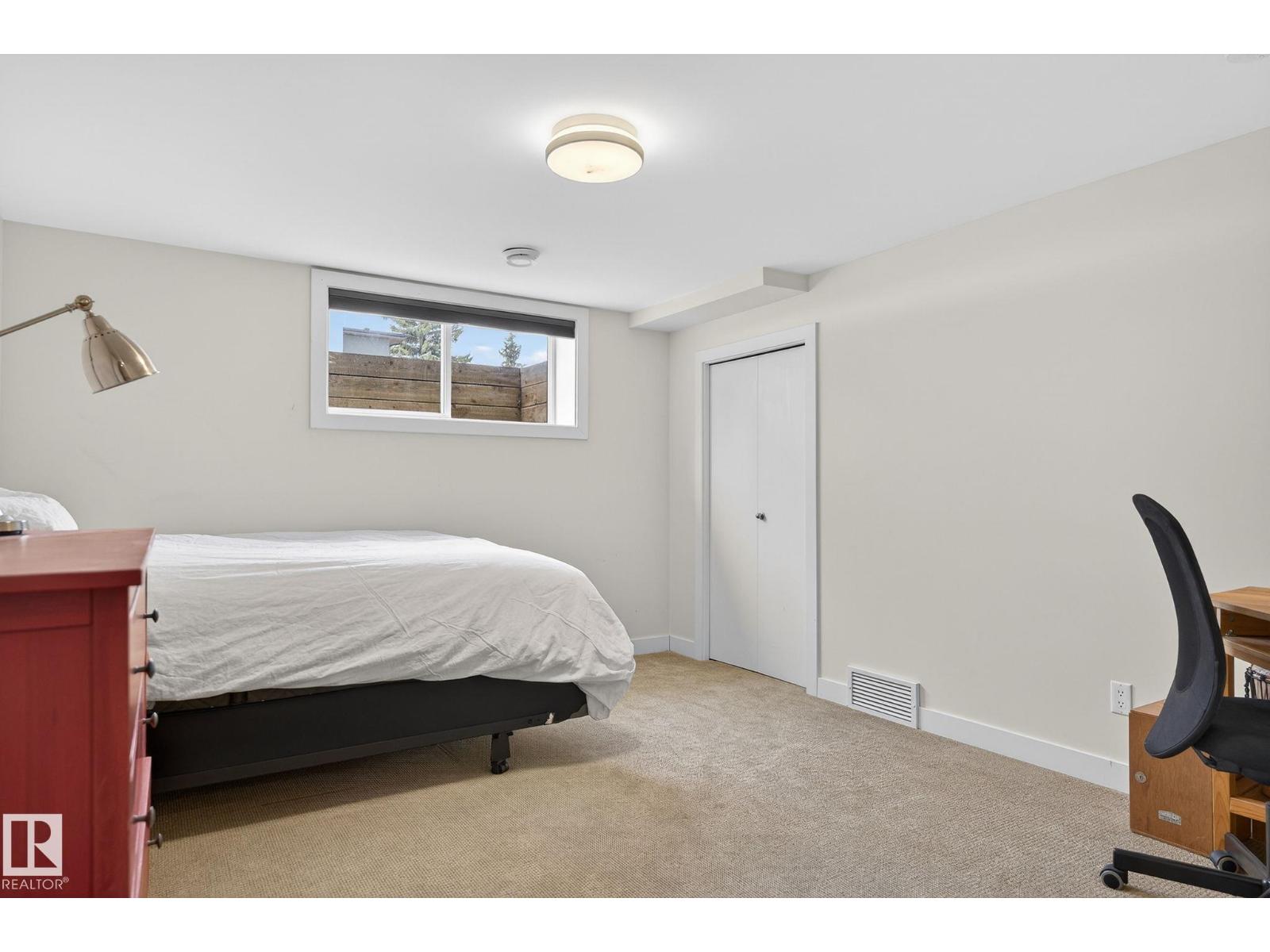 15404 RIO TERRACE DR NW, Edmonton