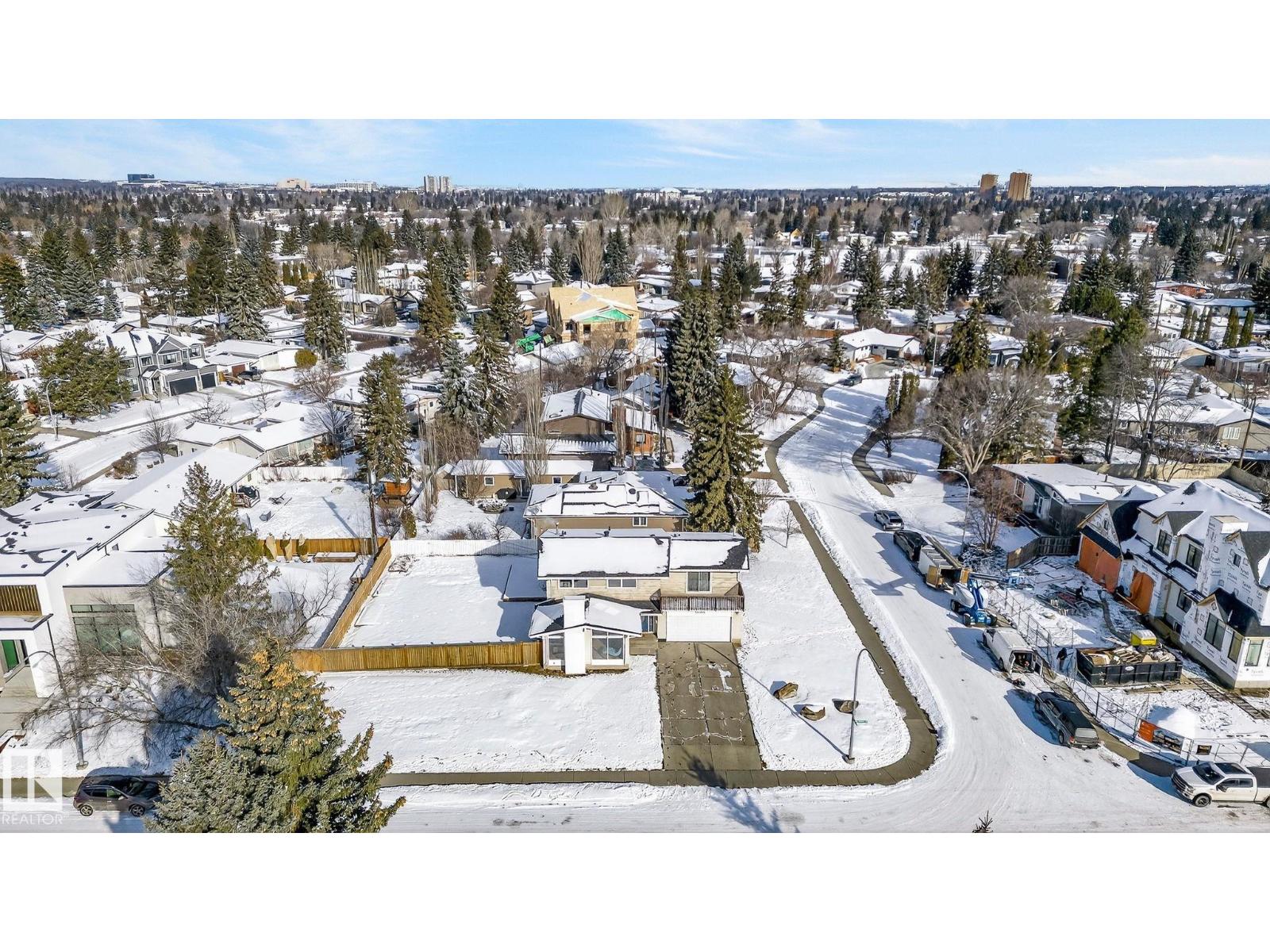 15404 RIO TERRACE DR NW, Edmonton