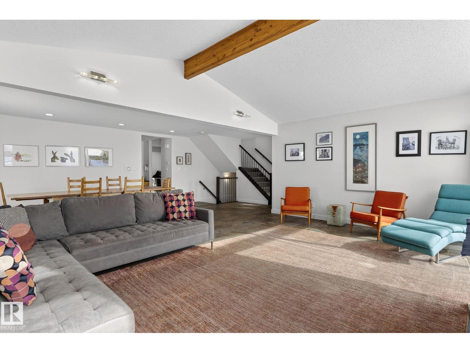 15404 RIO TERRACE DR NW, Edmonton