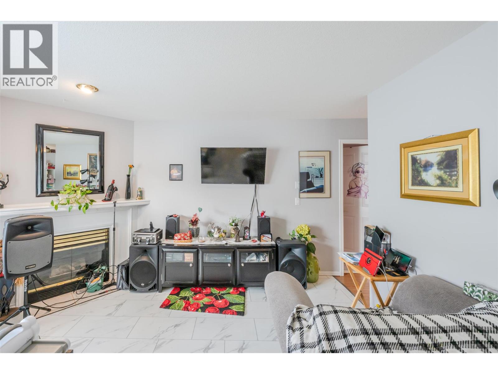 322 Falcon Drive, Penticton