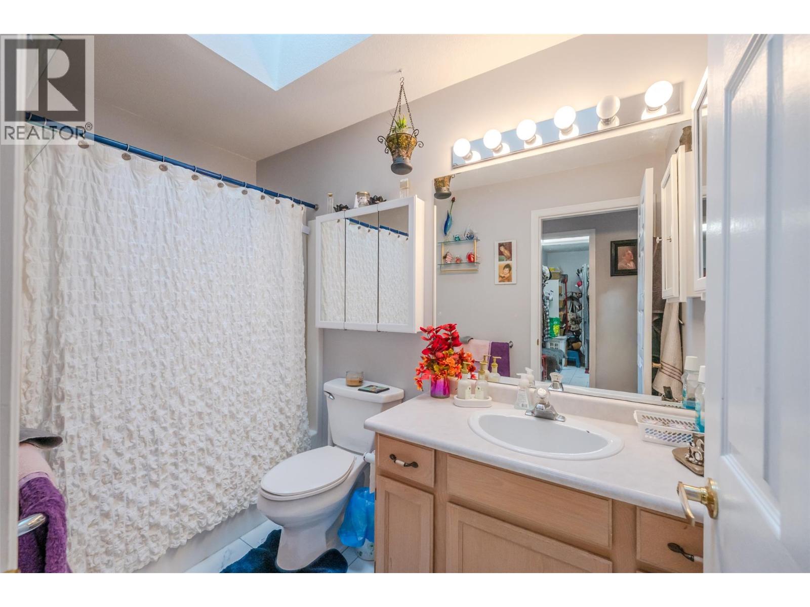 322 Falcon Drive, Penticton