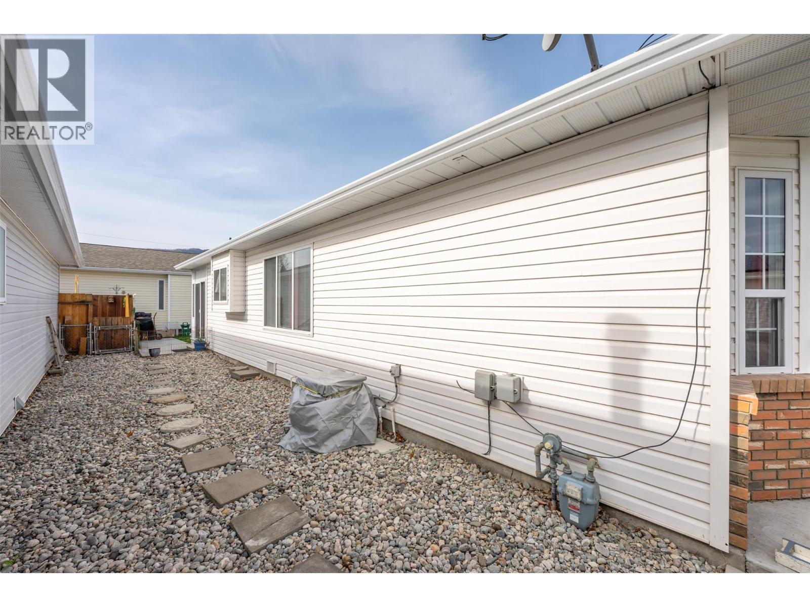 322 Falcon Drive, Penticton