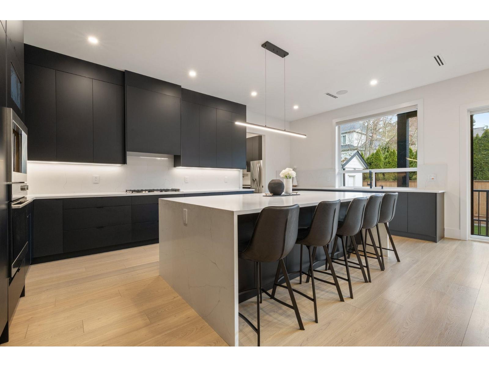 13125 14 AVENUE, Surrey