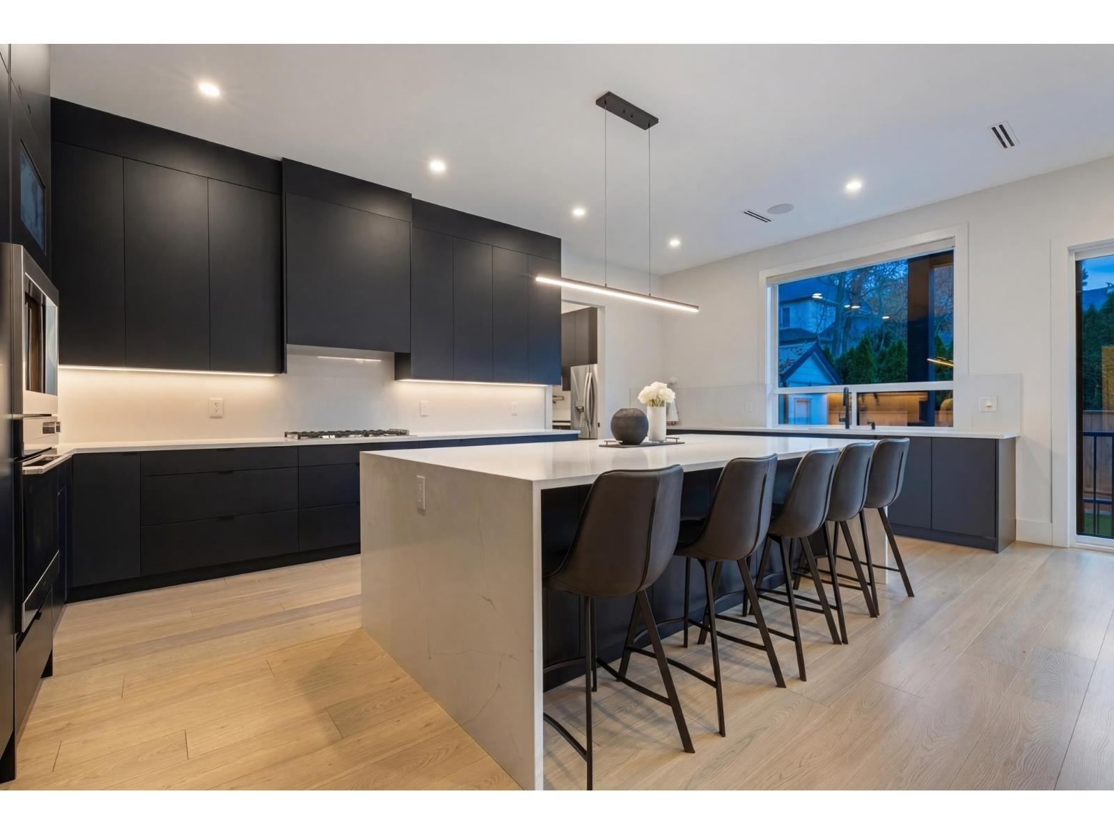 13125 14 AVENUE, Surrey