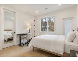 13125 14 Avenue, Surrey, BC V4A1G6 Photo 36