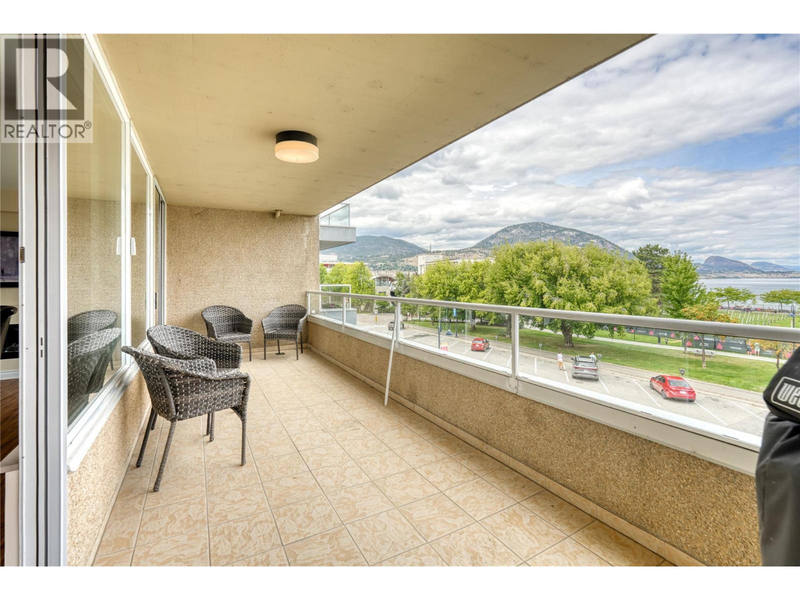 86 LAKESHORE Drive E Unit# 304, Penticton