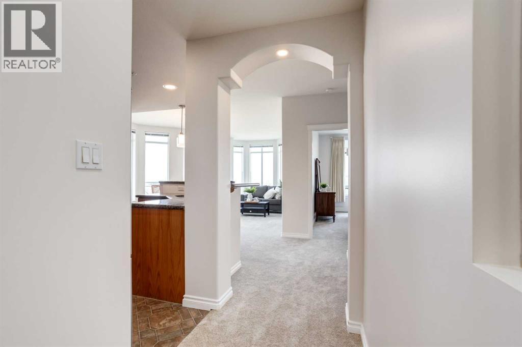 Single Family House for Sale in    Avenue NW Hounsfield Heights/Briar Hill Calgary 