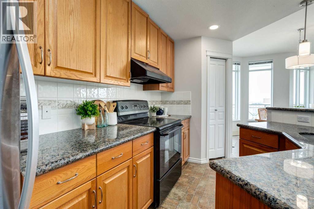 Single Family House for Sale in    Avenue NW Hounsfield Heights/Briar Hill Calgary 