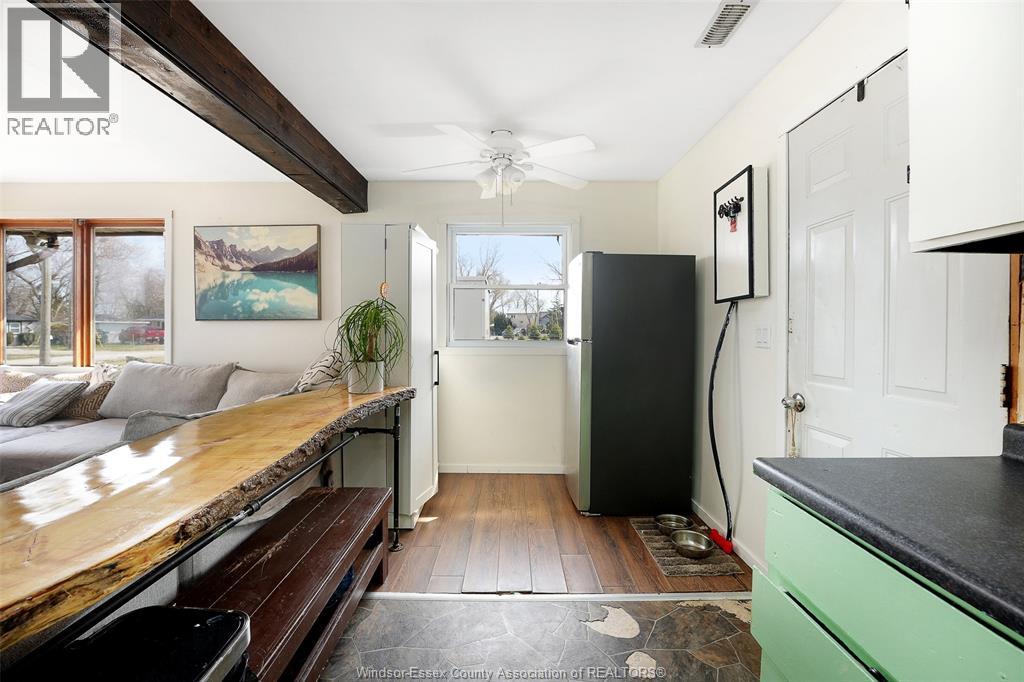 12 PATRICIA AVENUE - 10