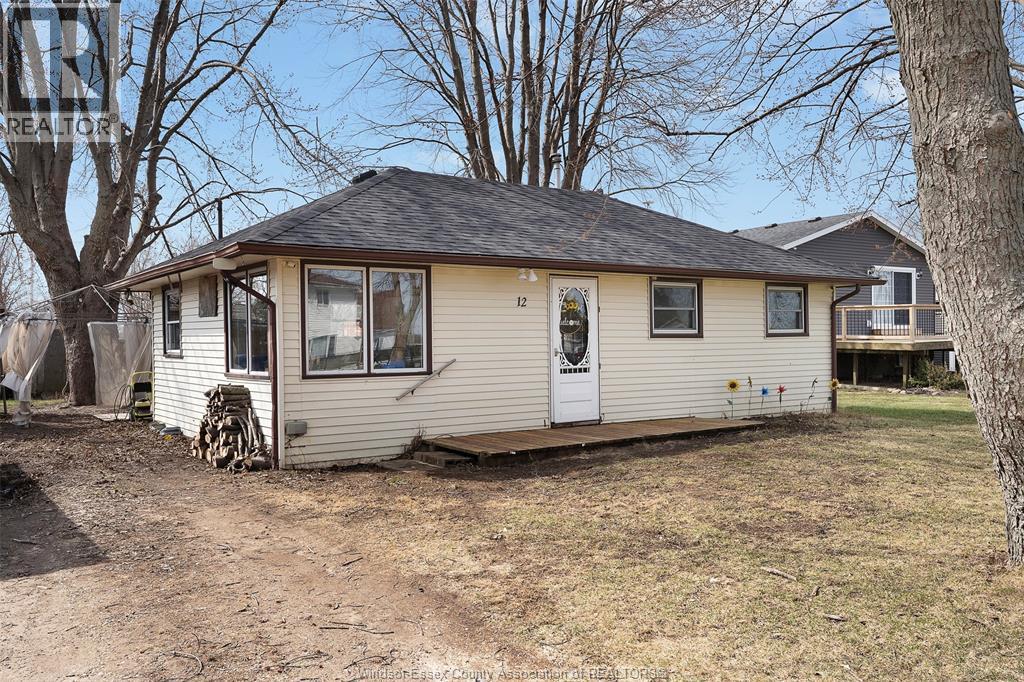 12 PATRICIA AVENUE - 3
