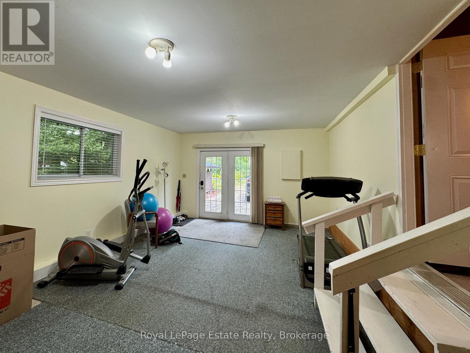 44 WHITEFISH BOULEVARD - 17