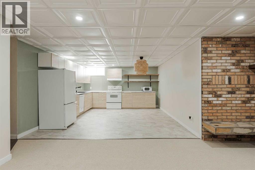 209 Woodland Drive, Fort McMurray