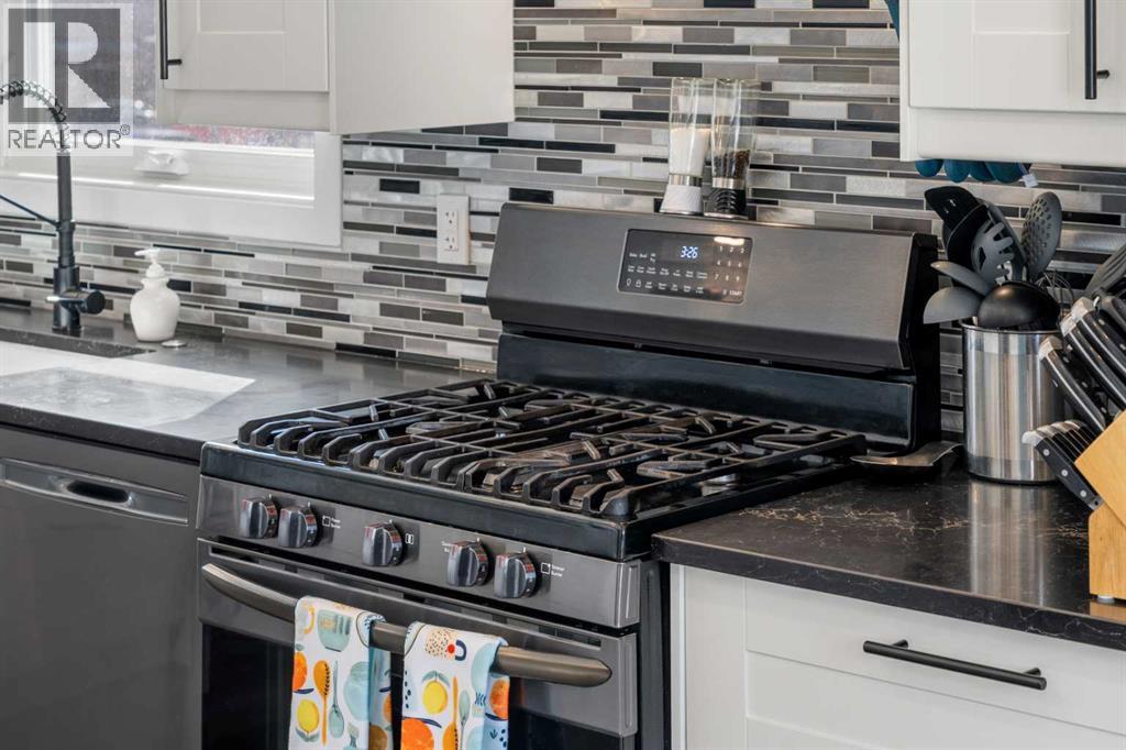 Single Family House Bi-level for Sale in  Riverside Mews SE Riverbend Calgary 