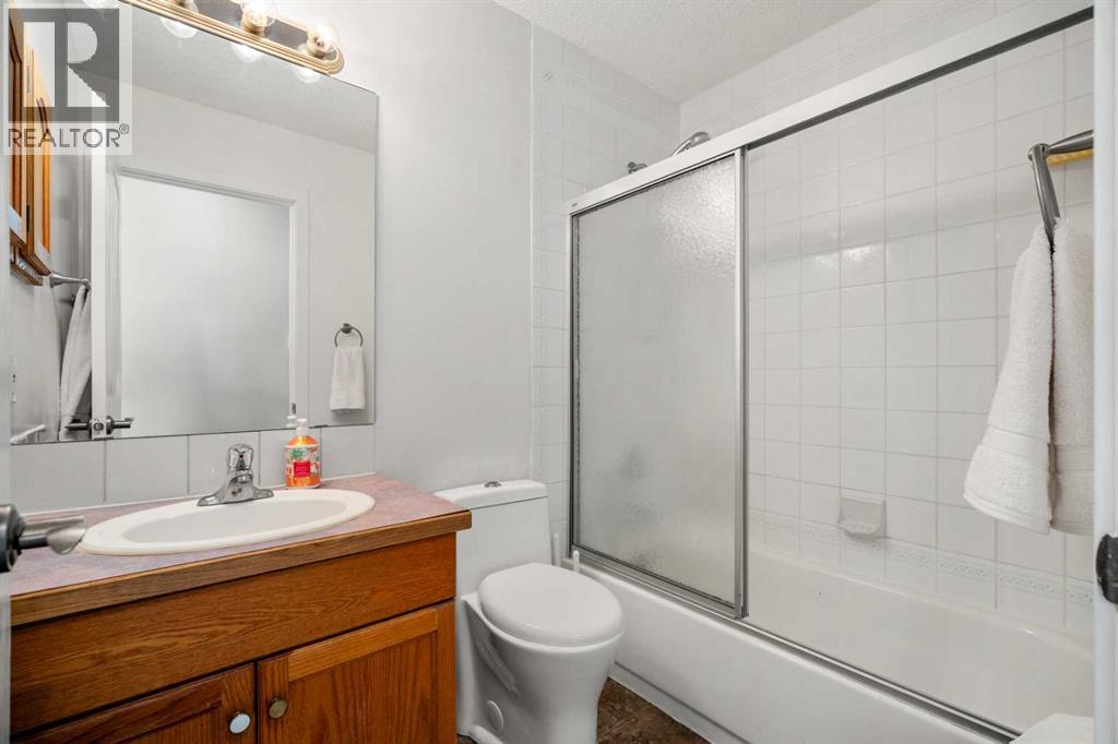 Single Family House Bi-level for Sale in  Riverside Mews SE Riverbend Calgary 