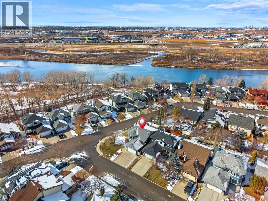 Single Family House Bi-level for Sale in  Riverside Mews SE Riverbend Calgary 