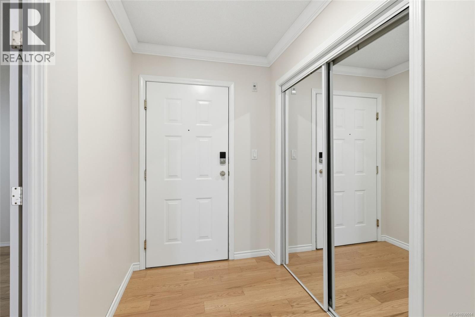 #106 335 HIRST RD - 23