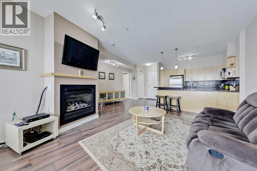 #226 69 SPRINGBOROUGH COURT SW - 11