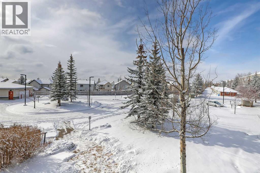 #226 69 SPRINGBOROUGH COURT SW - 26