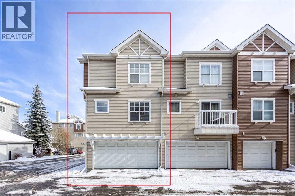 Single Family House 4 Level for Sale in  Elgin Gardens SE McKenzie Towne Calgary 