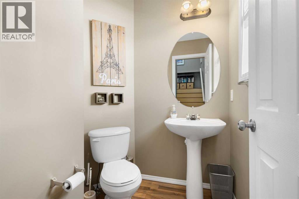 Single Family House 4 Level for Sale in  Elgin Gardens SE McKenzie Towne Calgary 