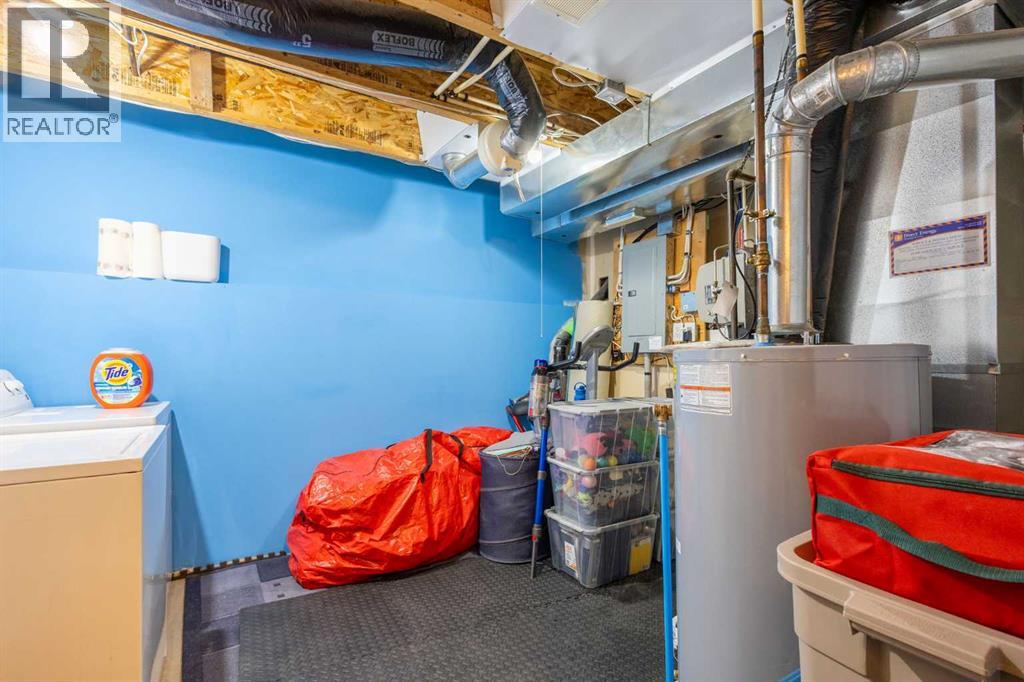 Single Family House 4 Level for Sale in  Elgin Gardens SE McKenzie Towne Calgary 