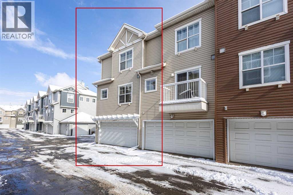 Single Family House 4 Level for Sale in  Elgin Gardens SE McKenzie Towne Calgary 