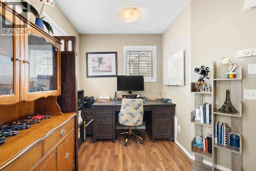 Single Family House 4 Level for Sale in  Elgin Gardens SE McKenzie Towne Calgary 