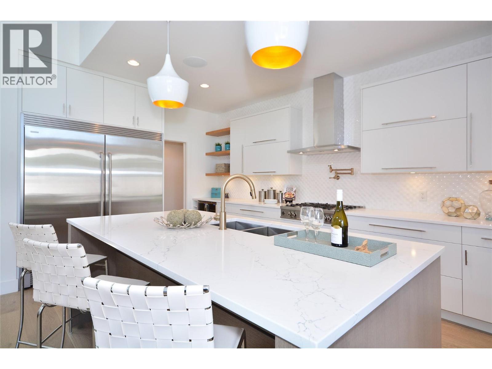 488 MORRISON AVENUE - 8