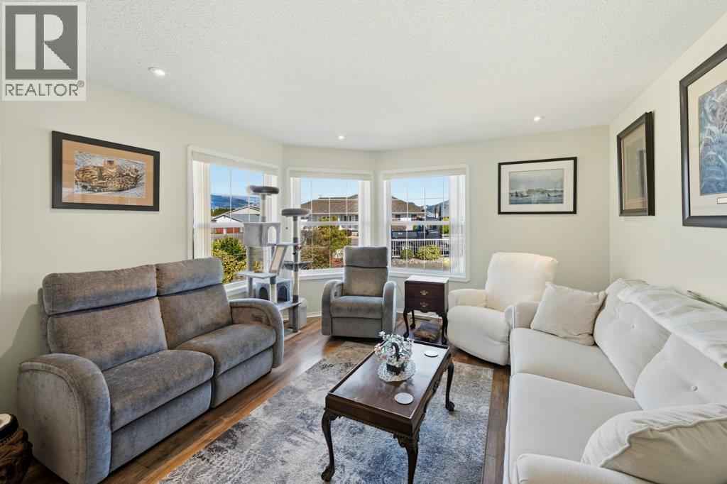 6 CURLEW Court, Osoyoos