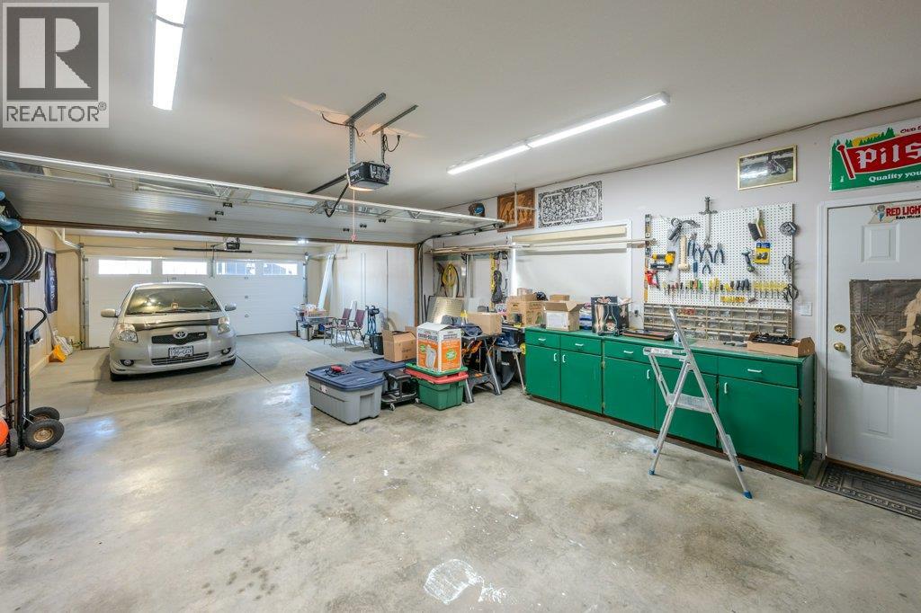 6 CURLEW Court, Osoyoos