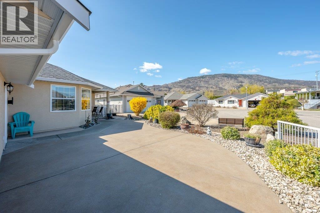 6 CURLEW Court, Osoyoos